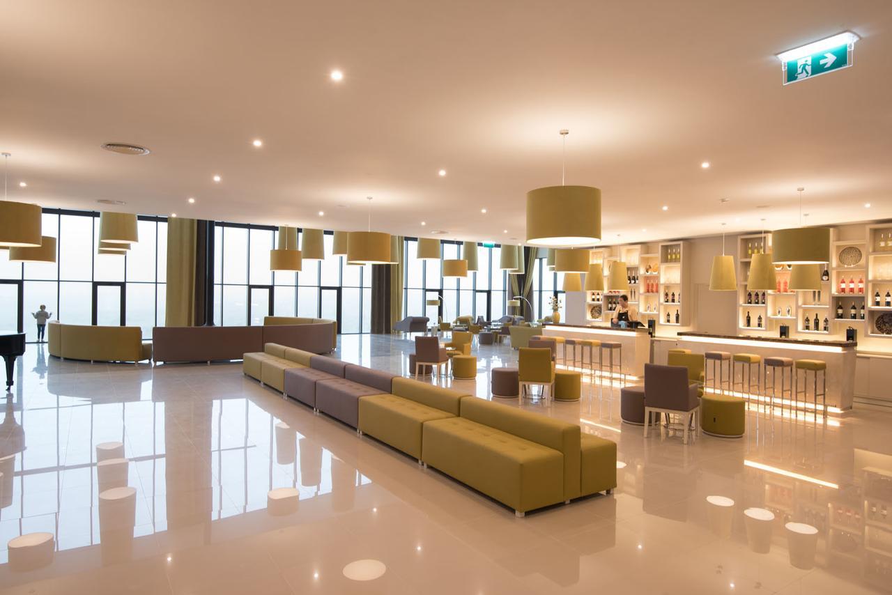 维拉加尔辛特拉酒店 外观 照片 The lounge at the airport