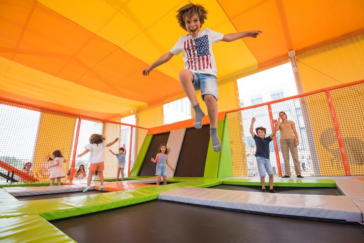 维拉加尔辛特拉酒店 外观 照片 Children playing at an indoor playground