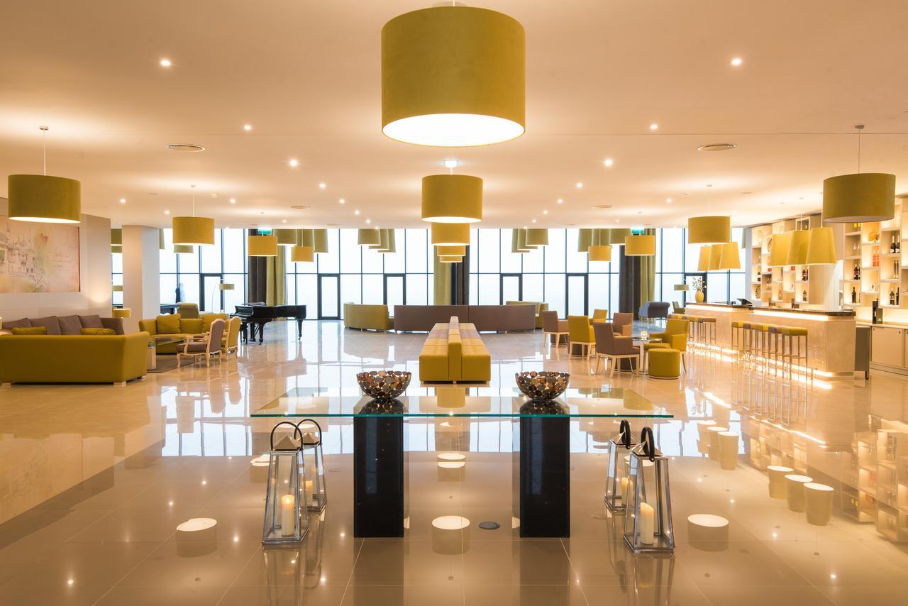 维拉加尔辛特拉酒店 外观 照片 The lounge at the airport